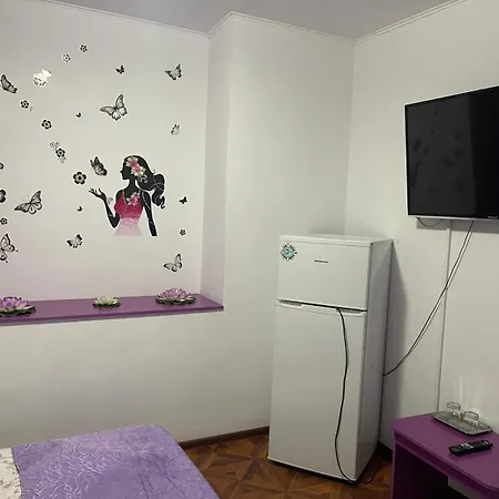De Inchiriat La Tuguiata Holiday home
